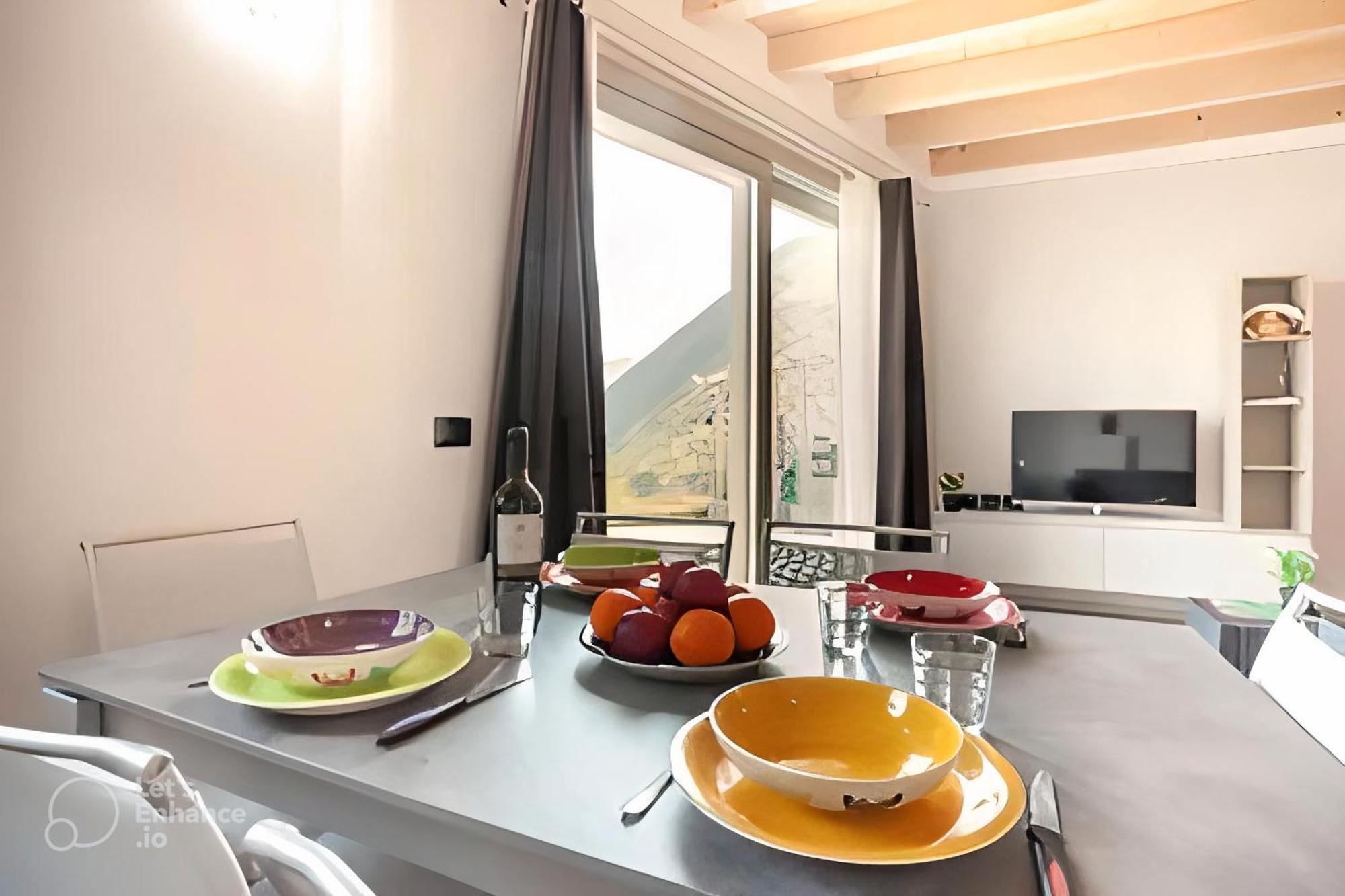 Appartamento Grande Terrazza Vista Lago Parzanica Eksteriør bilde